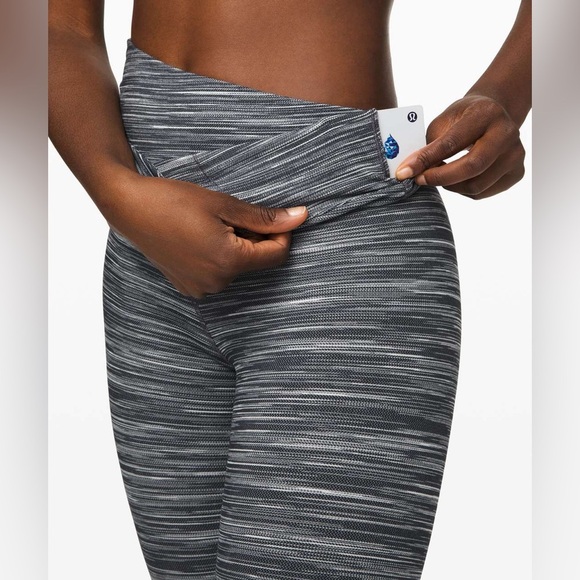 Lululemon Align Crop 21" Mini Space Dye Herringbone Heathered Black White Sz 8 - Picture 3 of 9